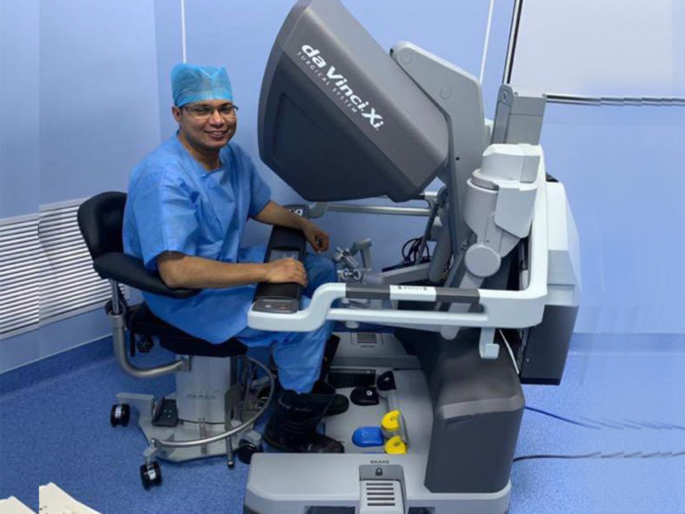 How This Delhi-Based Central Government Hospital Is Using Robotics For Renal Transplant Surgery