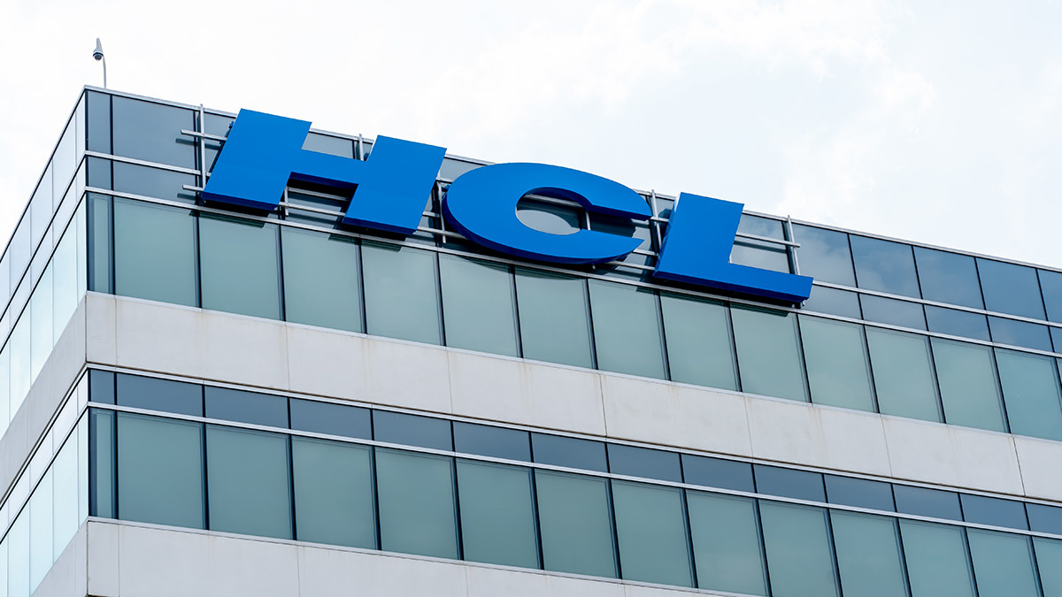 HCL Tech Says No To Moonlighting, Records High Intake of Freshers